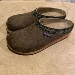 Stegmann Womens Wool Slipper - size 8